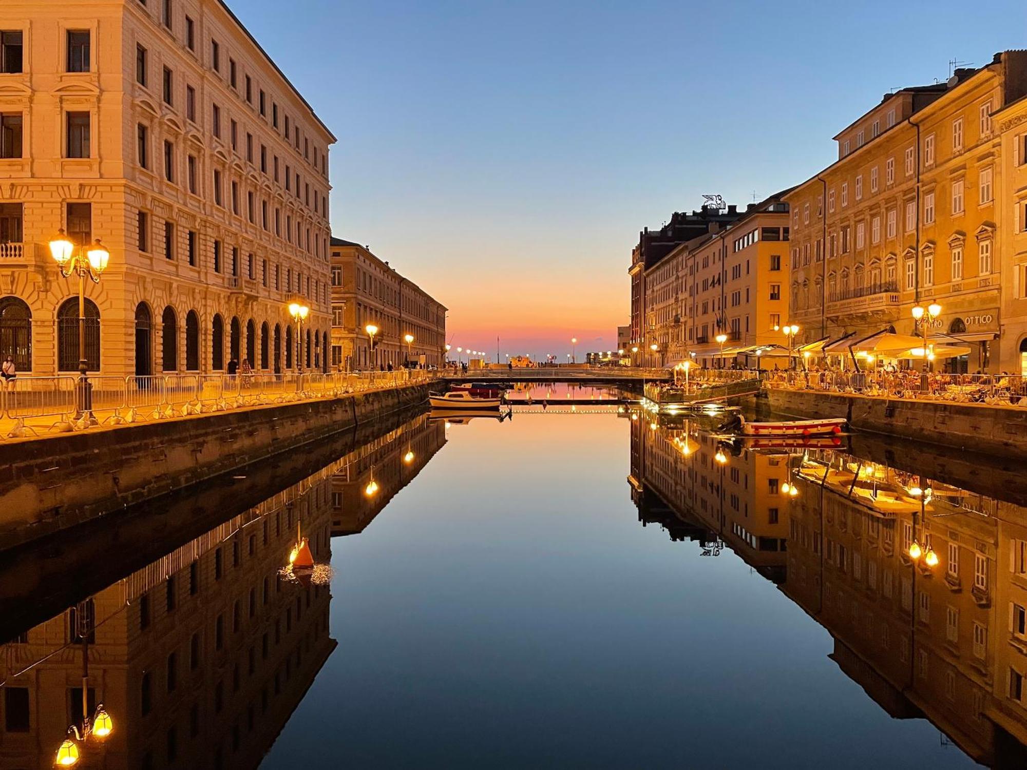 Trieste Art Loft Экстерьер фото